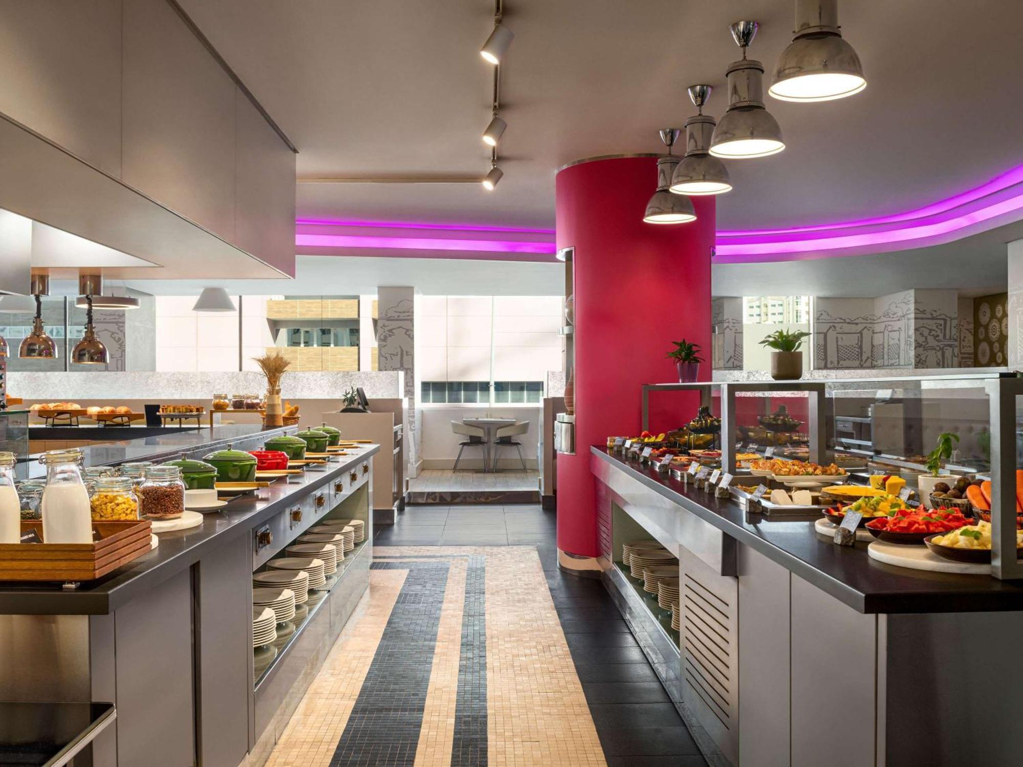 Ibis Styles Sharjah Hotel Eksteriør billede