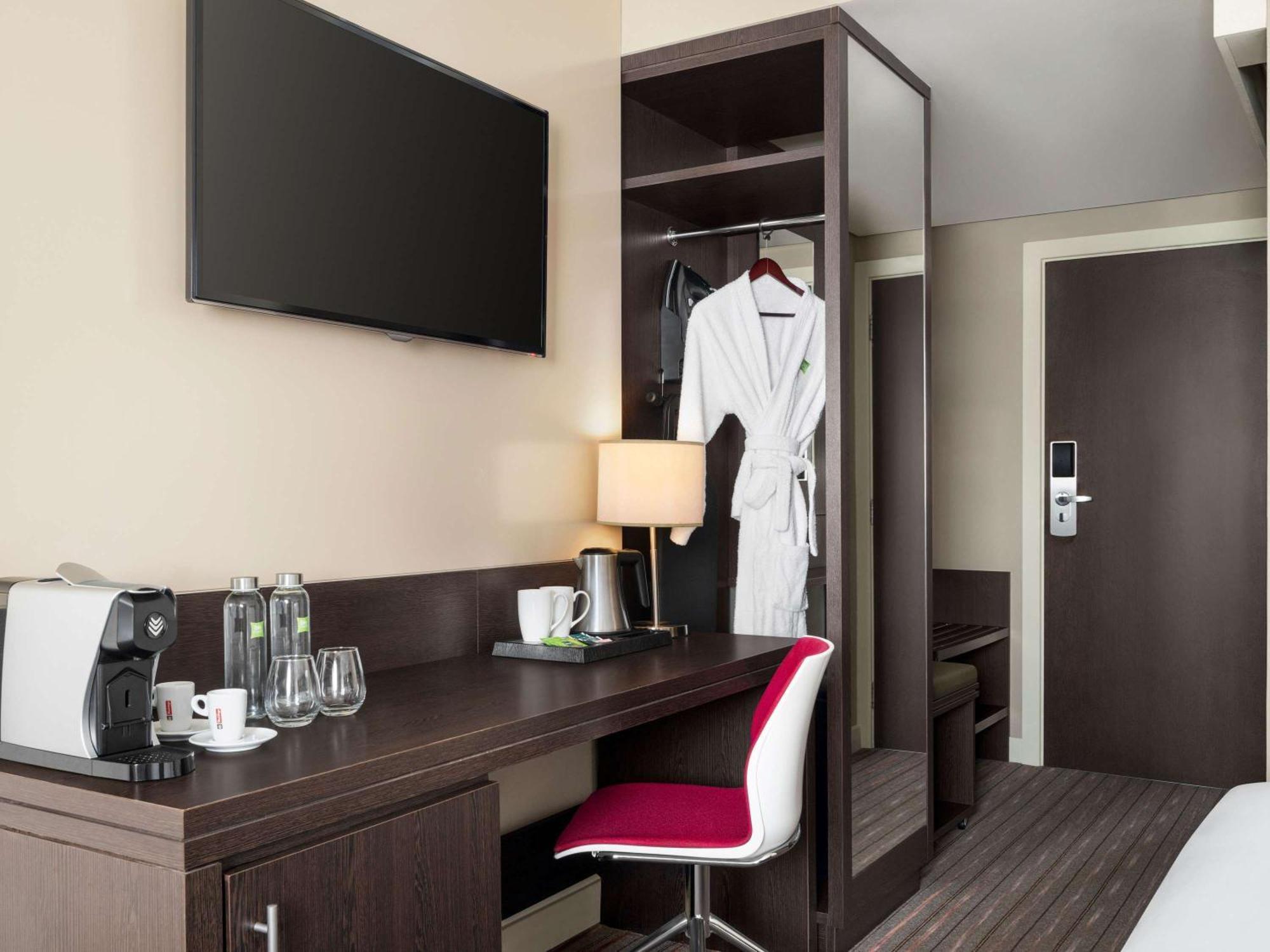 Ibis Styles Sharjah Hotel Eksteriør billede