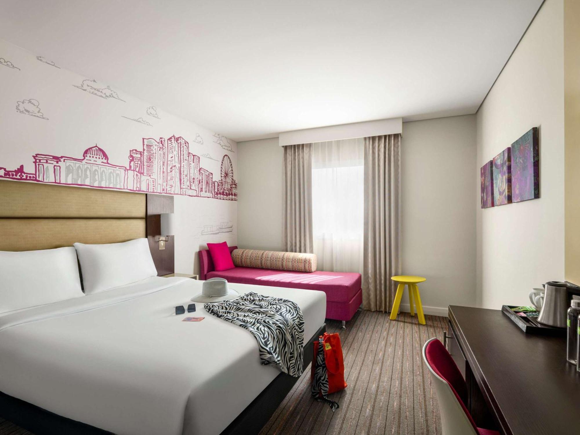 Ibis Styles Sharjah Hotel Eksteriør billede